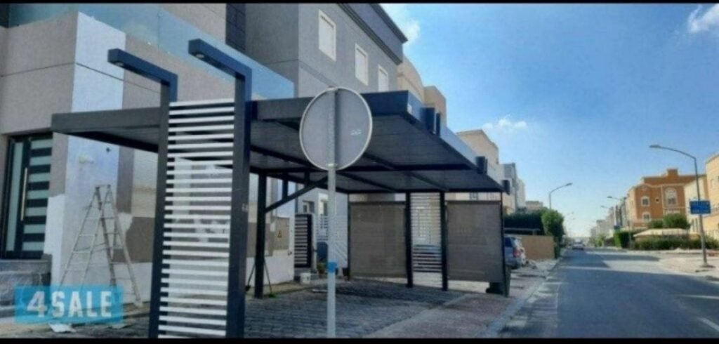 مظلات بولي كربونيت